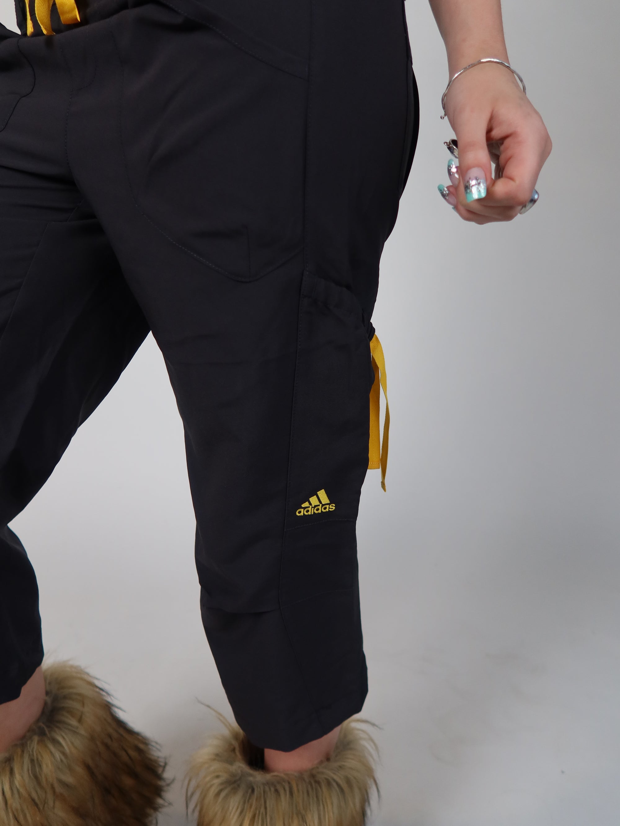 Adidas Black Cargo Capri S/M