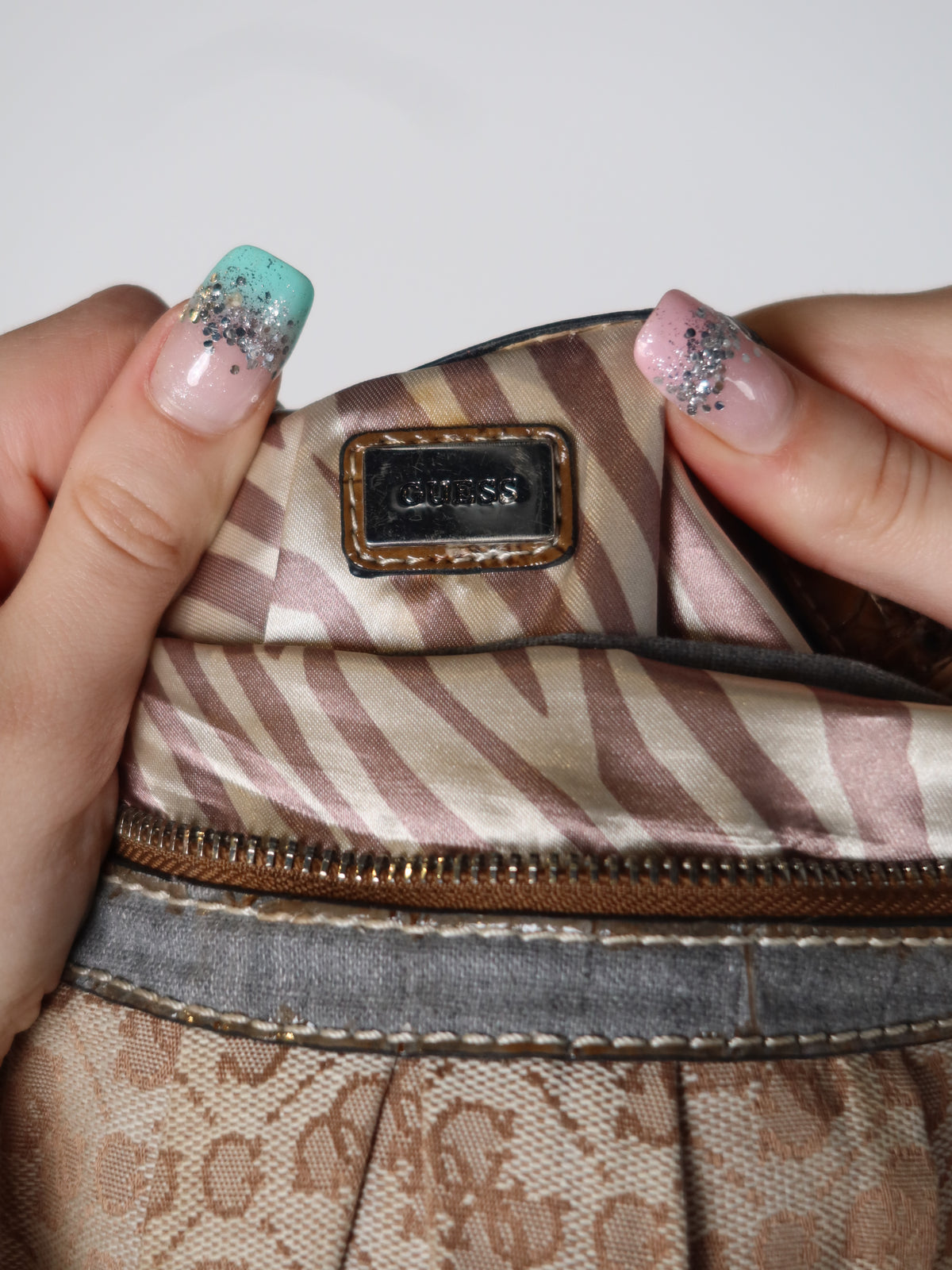 Guess Monogram Chain Shoulder Bag