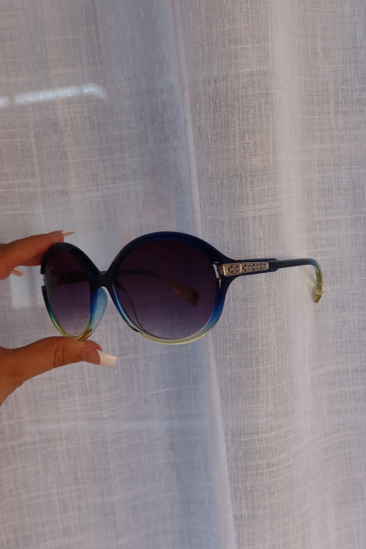 DEADSTOCK Y2K Sunnies