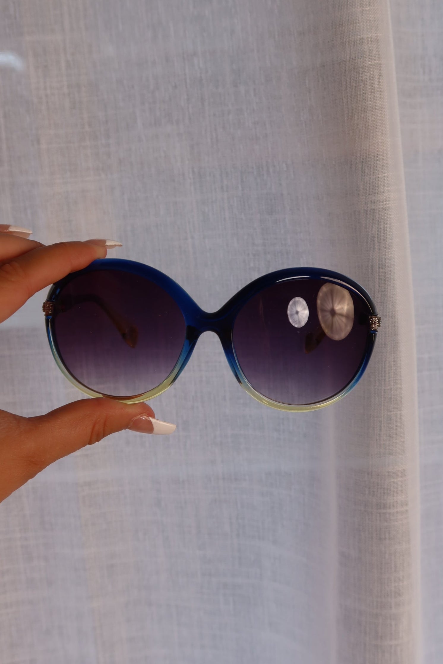 DEADSTOCK Y2K Sunnies