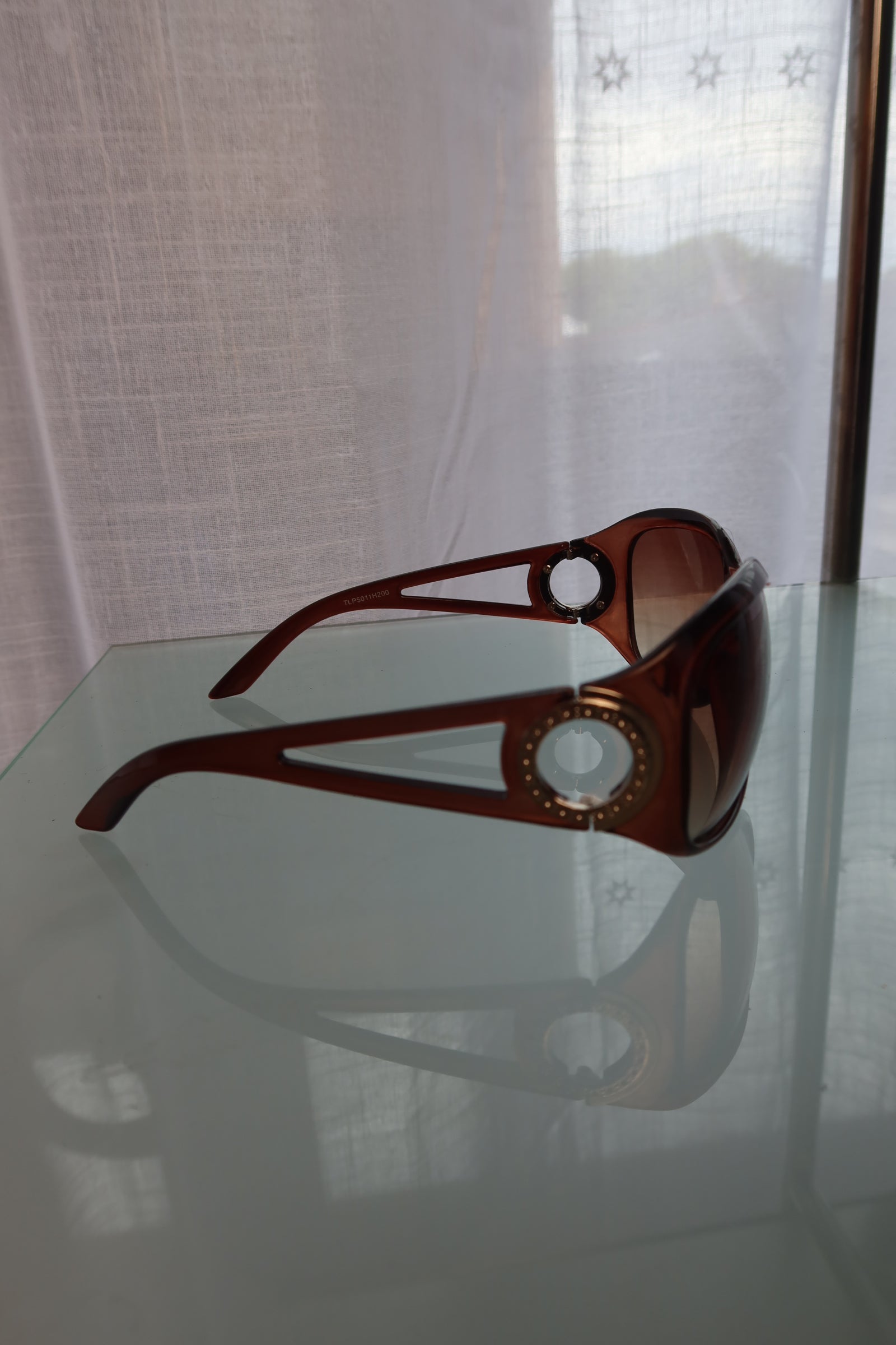 DEADSTOCK Y2K Sunnies