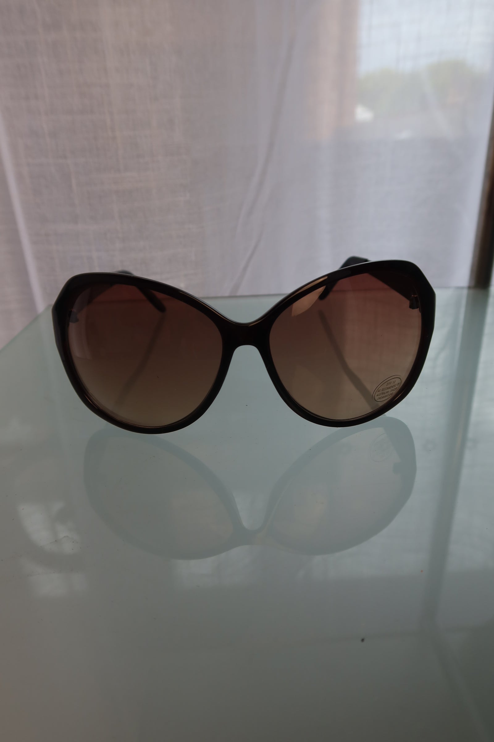 DEADSTOCK Y2K Sunnies