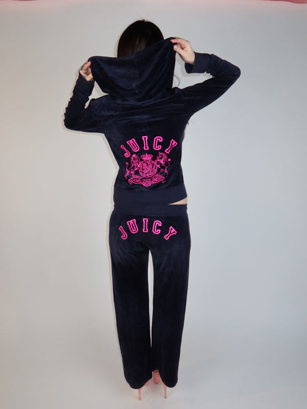 Vintage Juicy Couture navy velour set, Y2K resale clothing at Brat's Closet.