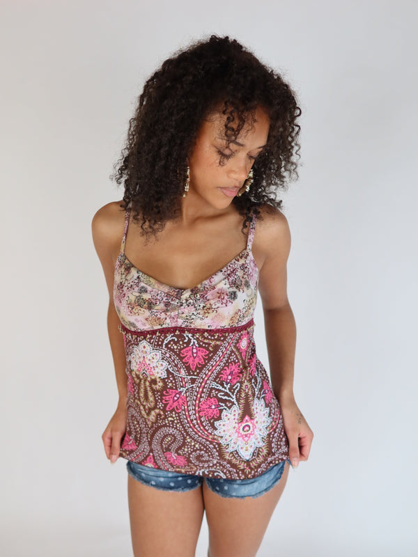 Vintage Y2K brown and pink paisley camisole top with spaghetti straps, ruched bust, beaded trim, and mixed floral print.