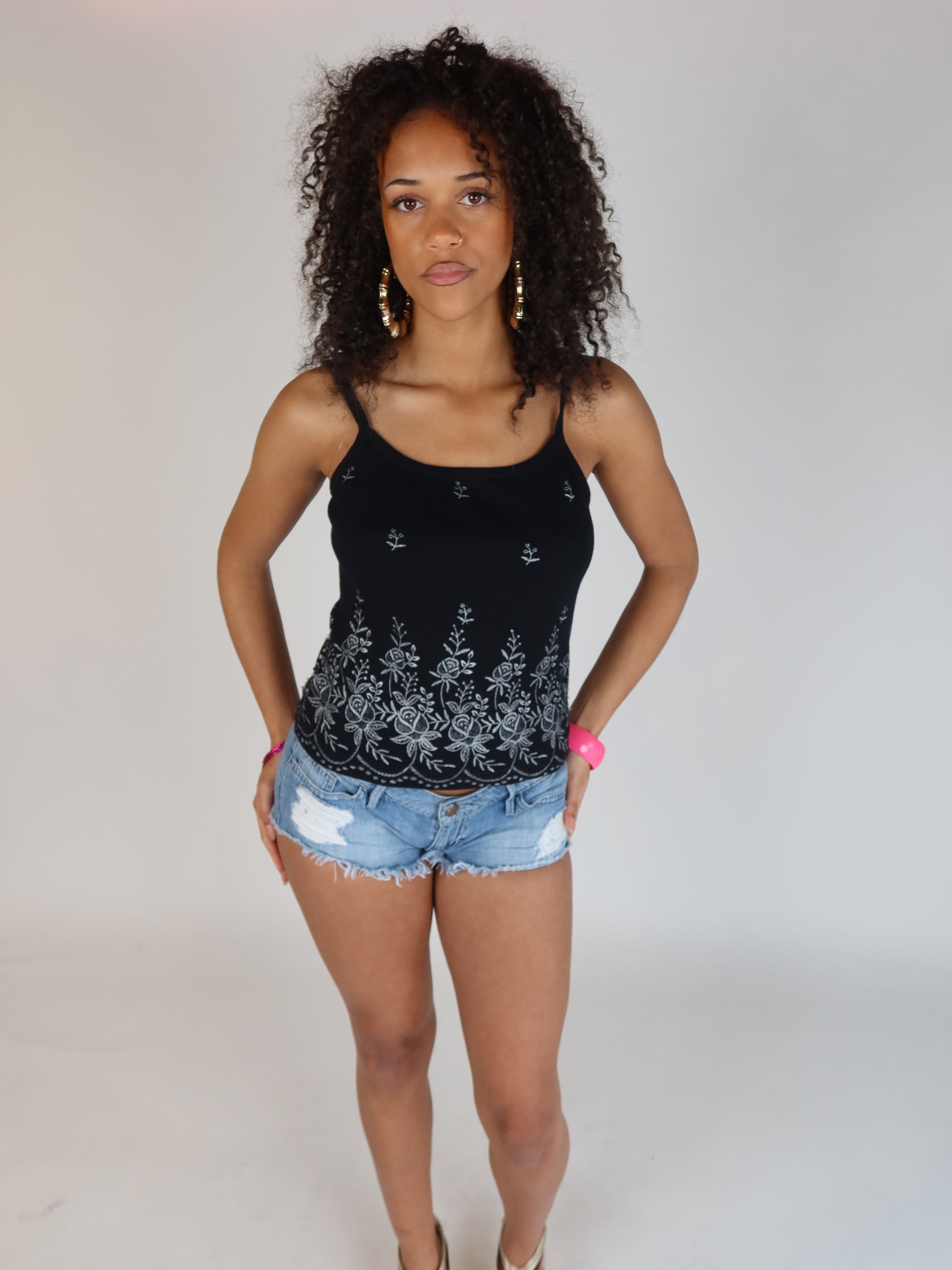 Floral Embroidered Tank S/M