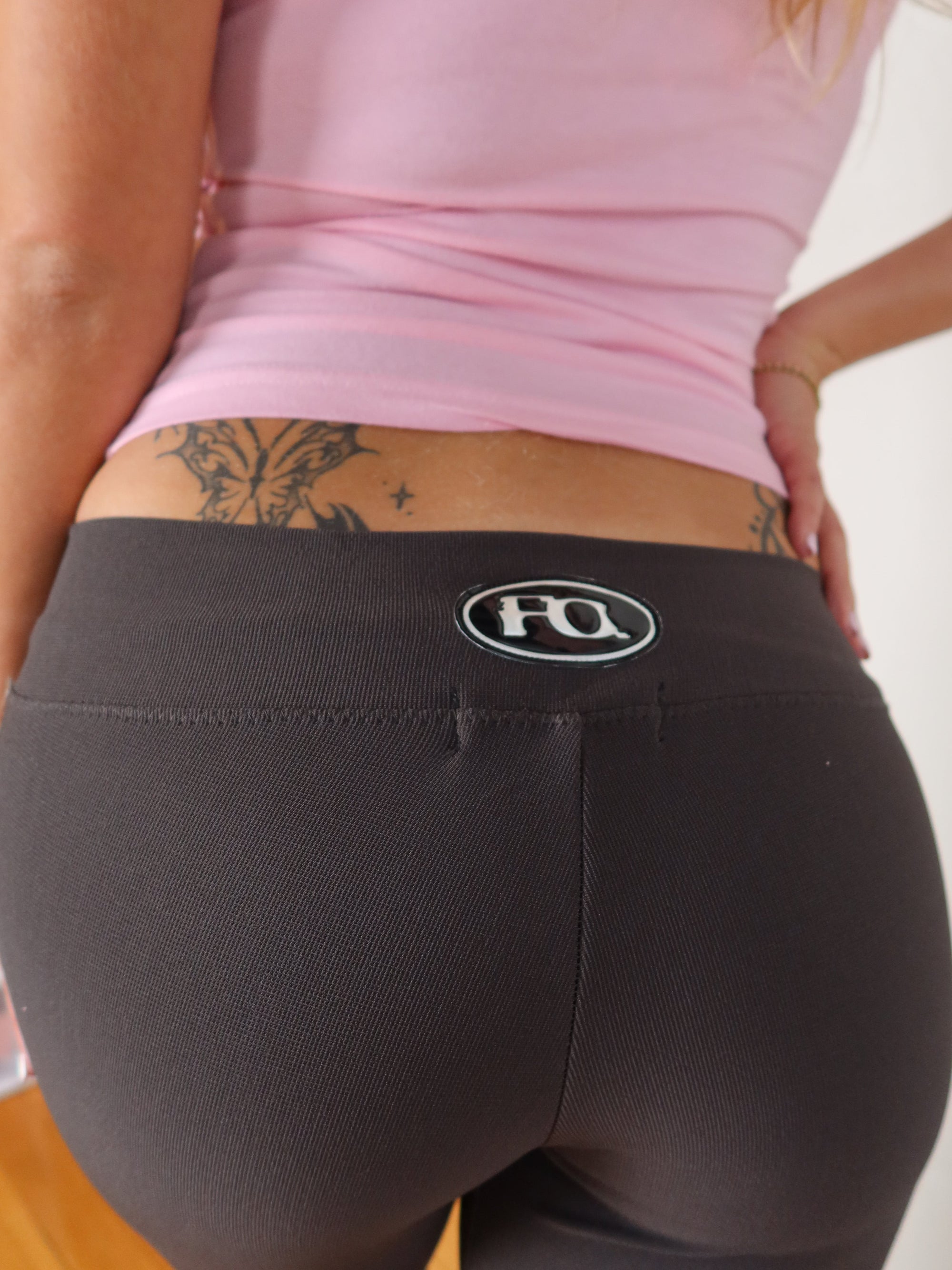 00's Low-Rise Flares S