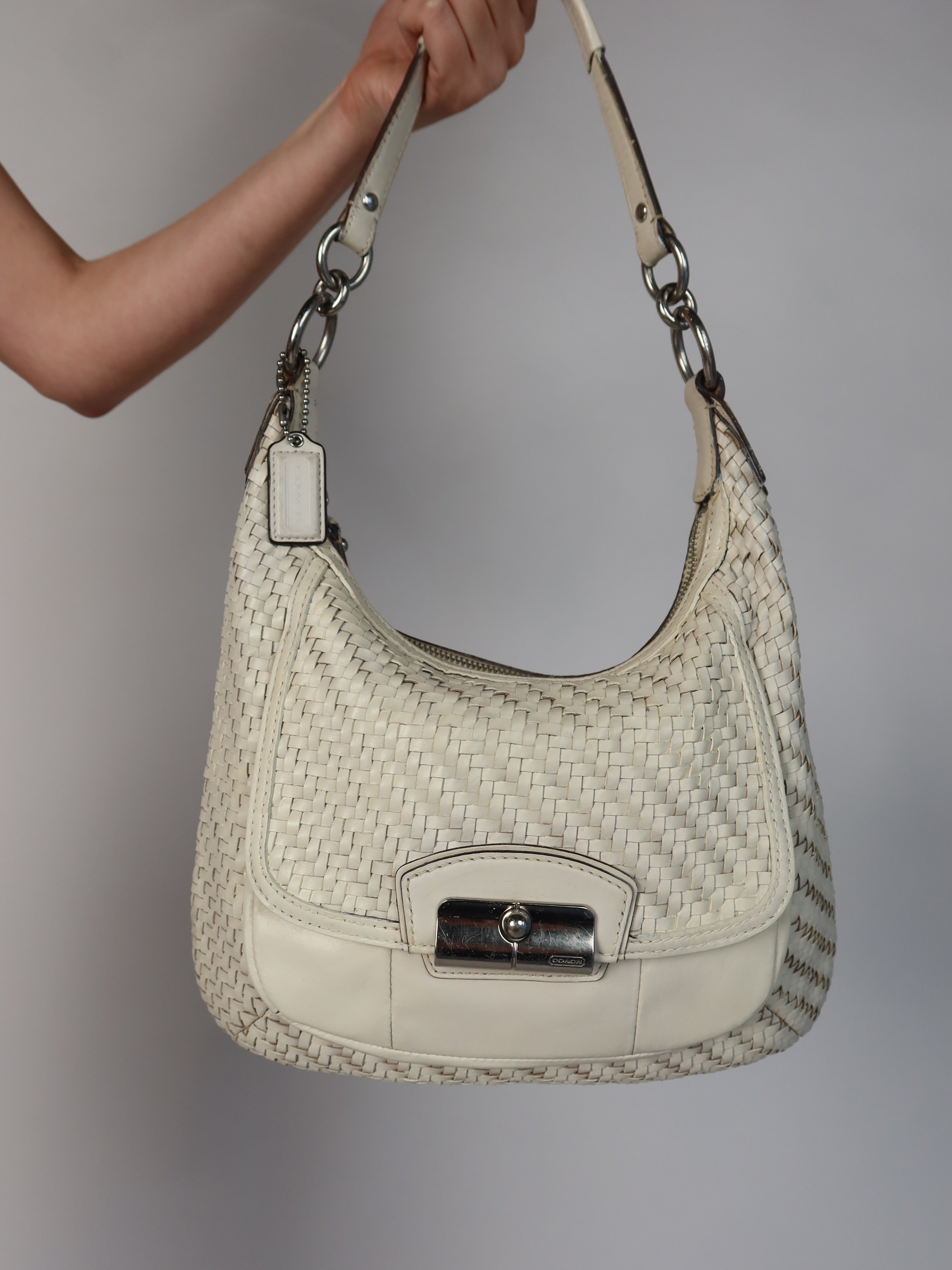 バッグ Coach Hobo Bag Cream Leather Braided Y2K レディース Coach Hobo Bag Cream Leather Braided Y2K