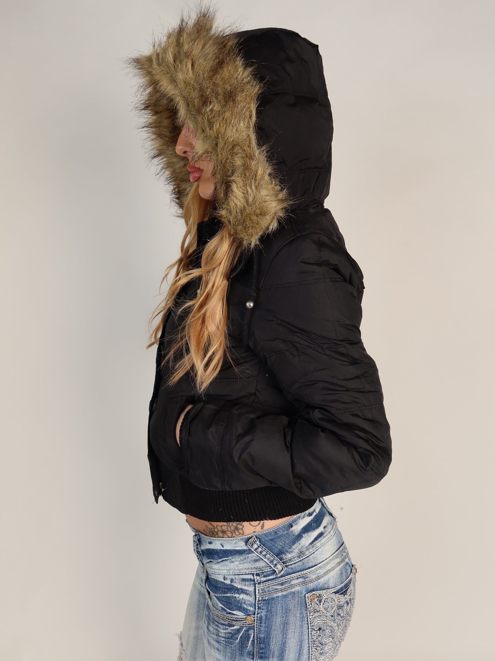 A&F Black Puffer XS/S