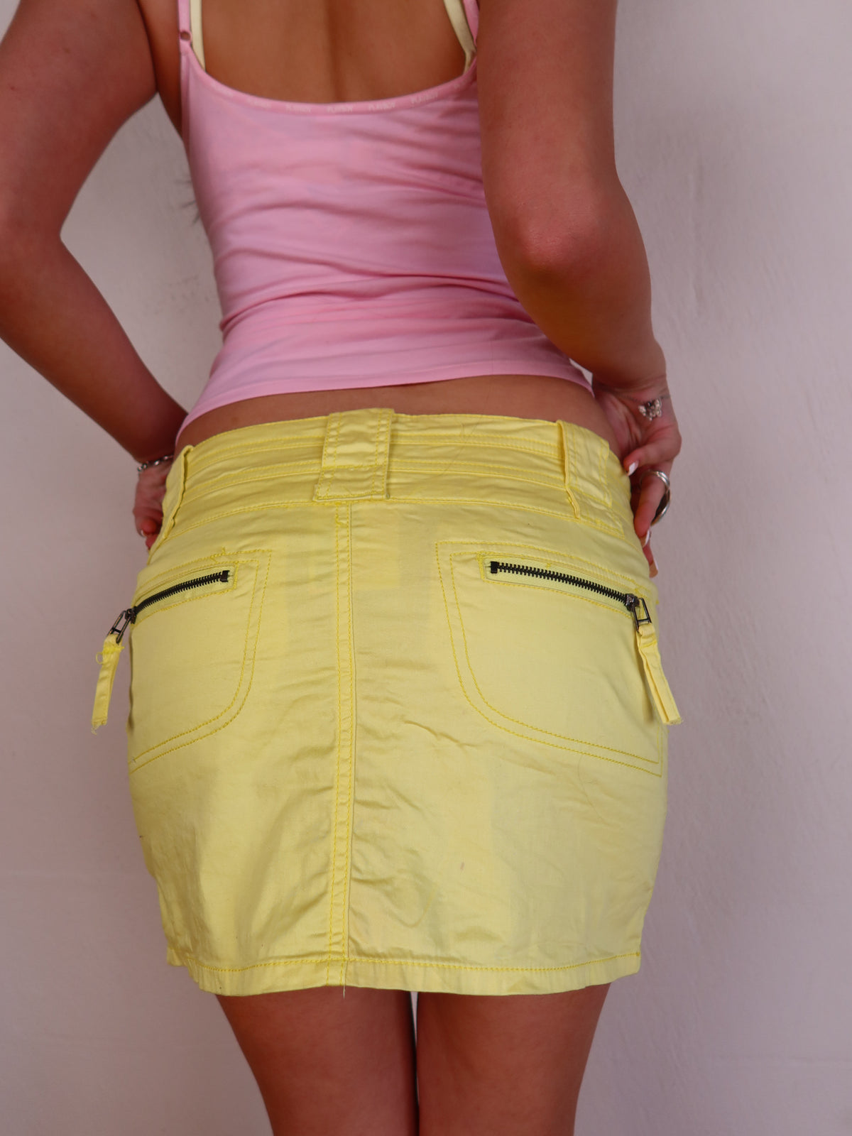 Yellow Low-Rise Mini Skirt S/M