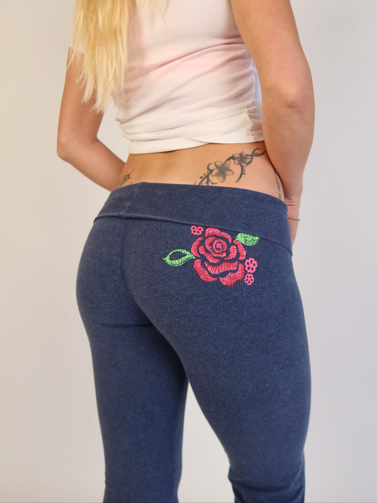VS PINK Rose Fold-Over Yoga Pants S/M