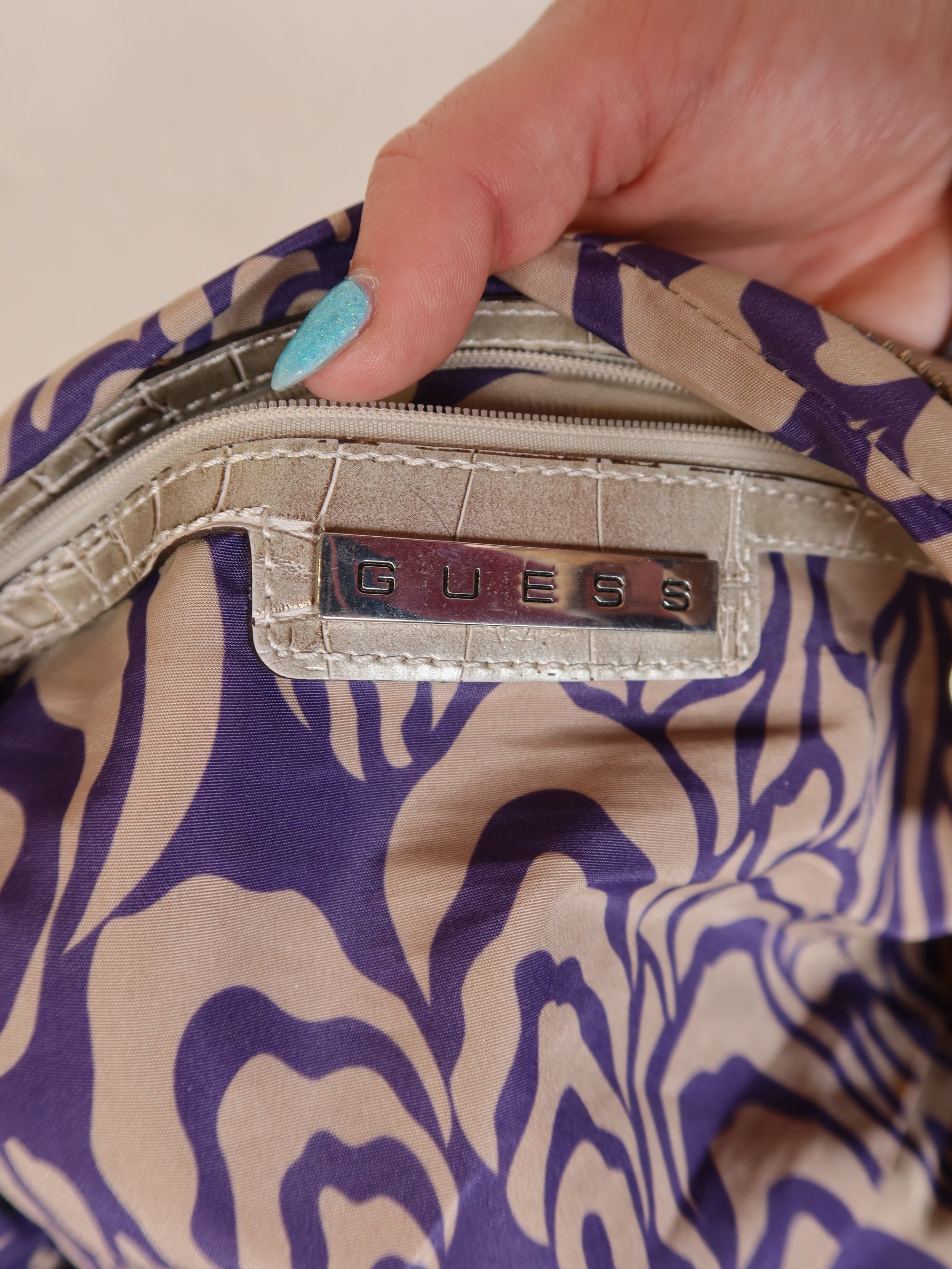 Vtg Guess Shoulder Bag