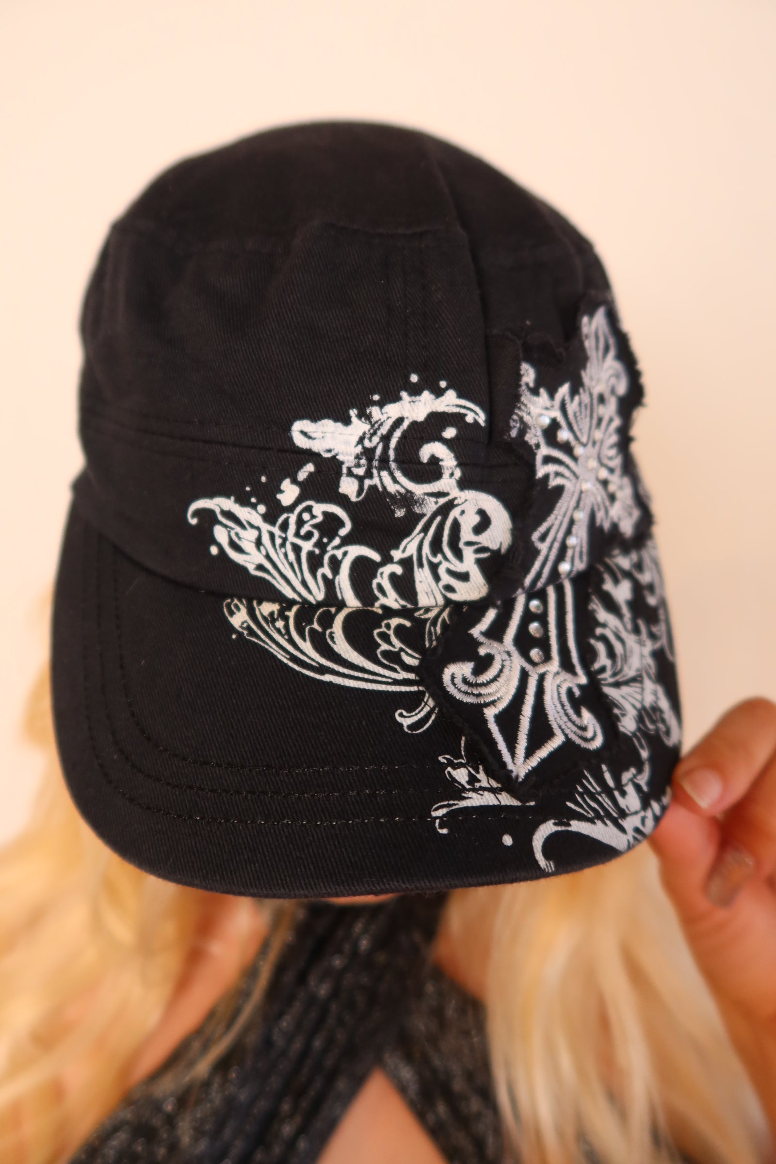 Festi Y2k Hat